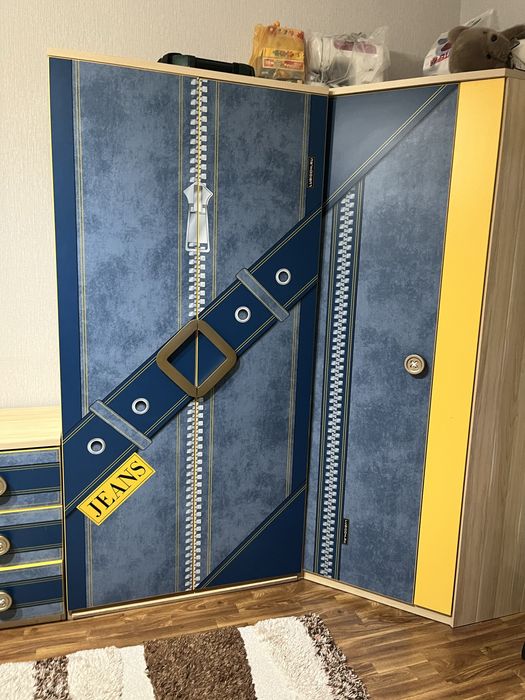 Детская мебель в комнату