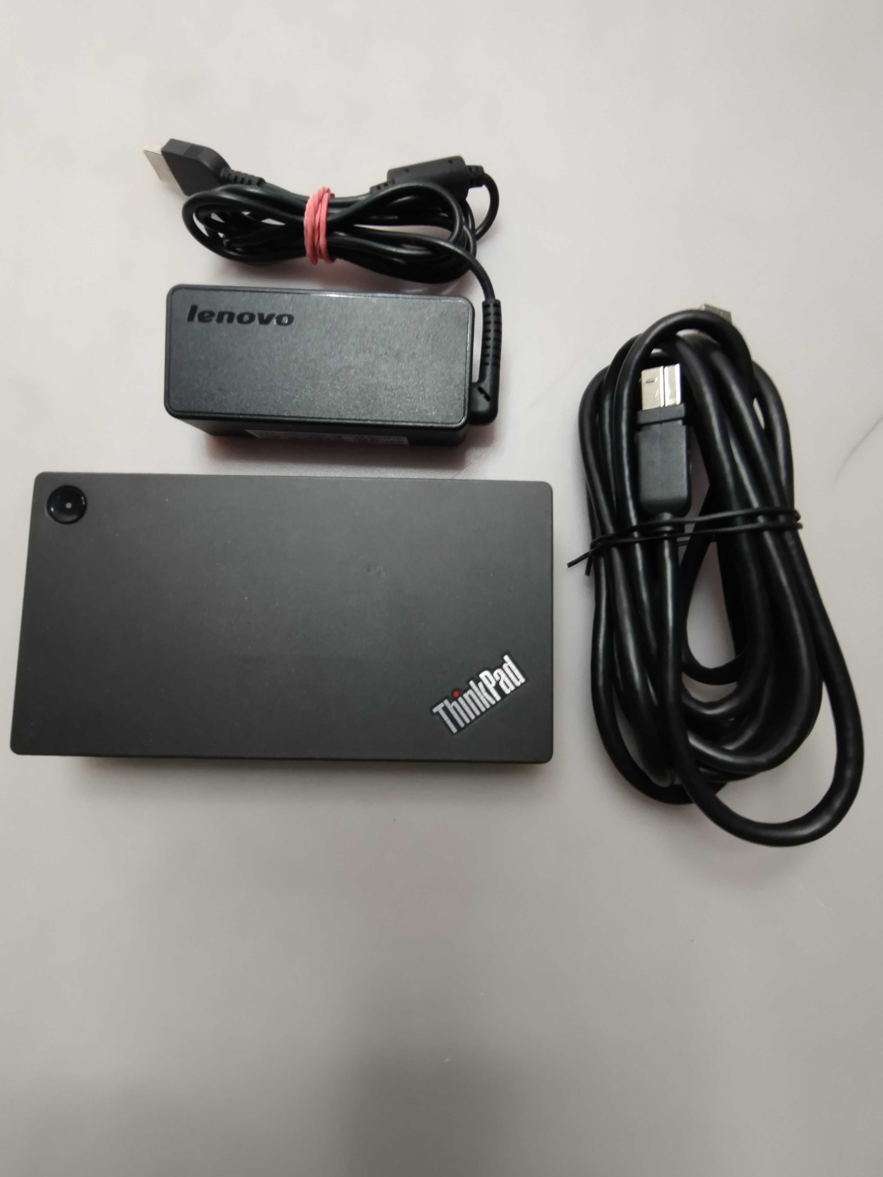 Set complet Docking Station Lenovo ThinkPad Ultra Dock 4K USB 3.0