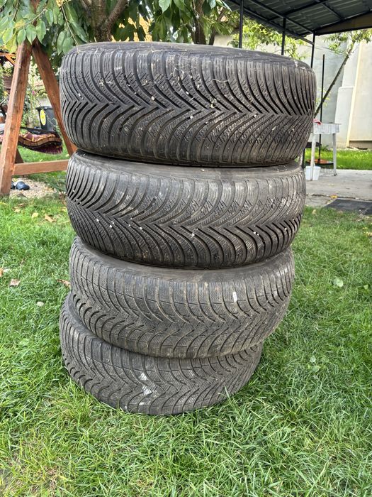 Vand 4 cauciucuri 225/55/16