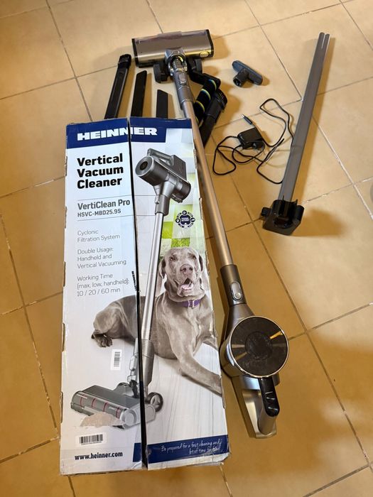 Aspirator vertical Heinner clean pro