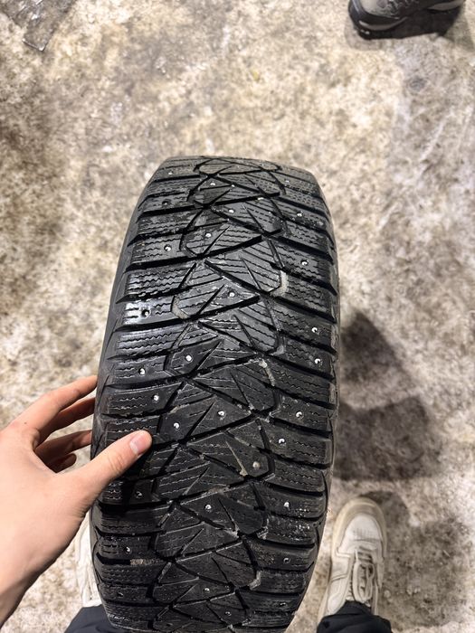 Резина зимняя 205/55/16