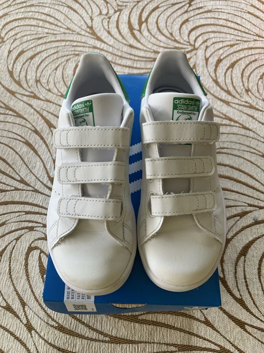 Sneakersi Adidas Originals Stan Smith ca NOI marime 32 - pana la 20 cm