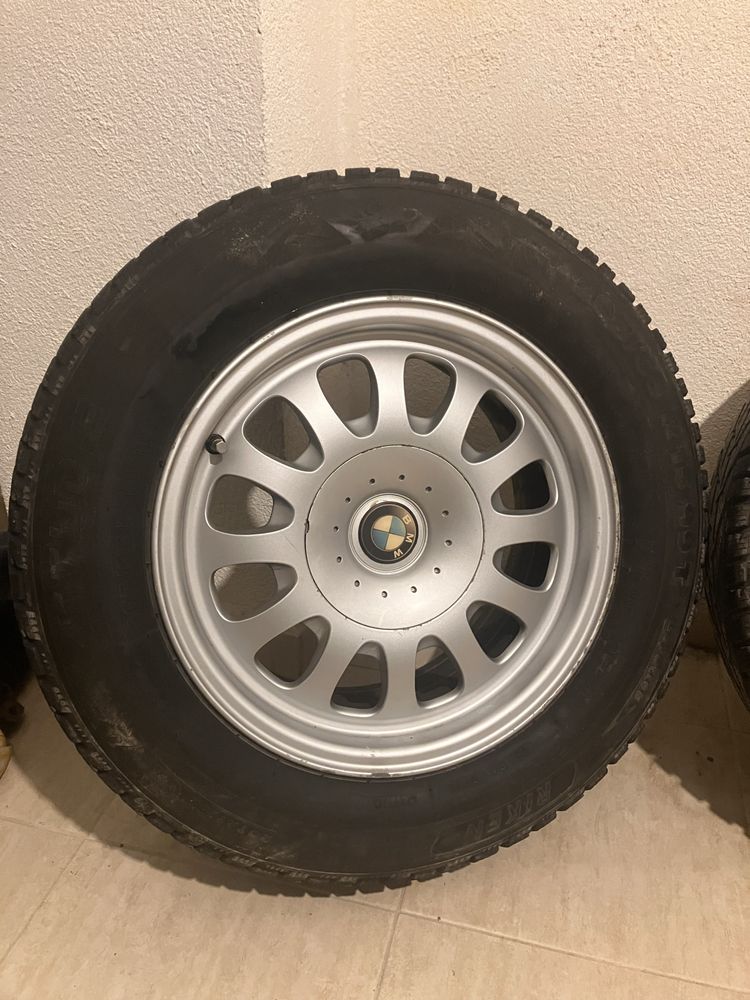 Зимни гуми с джанти за БМВ Е39 205/65/15