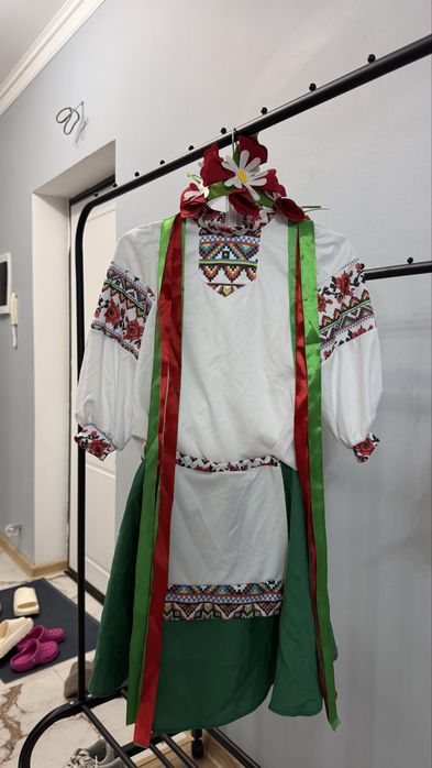 Продам детские национальные костюмы рост 110-116