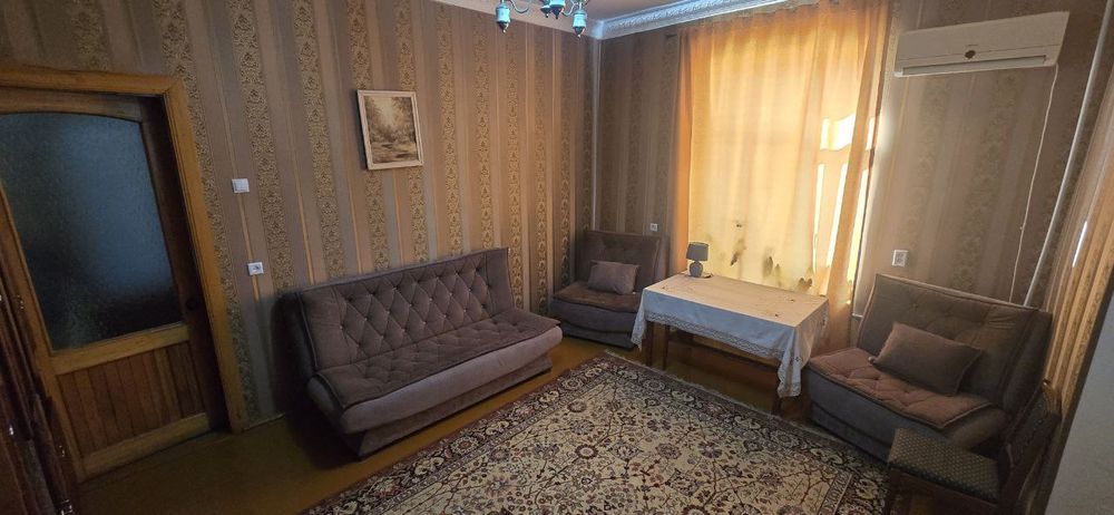 Ijaraga 3 ta qiz uchun xona