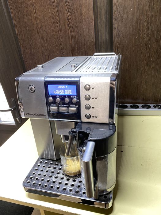 Expresor/Espressor aparat cafea Delonghi Primadonna (garantie)