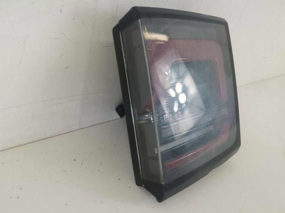 Стоп Десен Land Rover Discovery Sport 1 [фейслифт] [ - ] Повреден Ориг