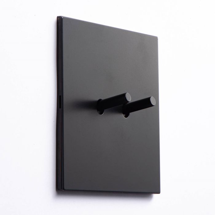 Intrerupator metalic, 2Gang 2Way, 10A, Negru Mat, doza cadou