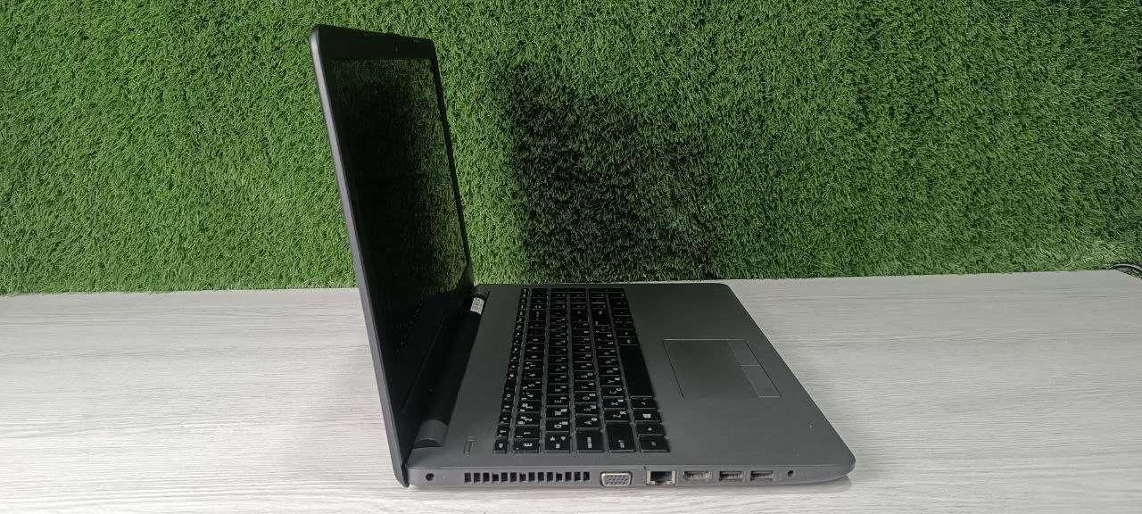 Ноутбук HP 250 G6 / Core i3-7020U / 4ГБ / 120ГБ / 15.6'' FHD IPS