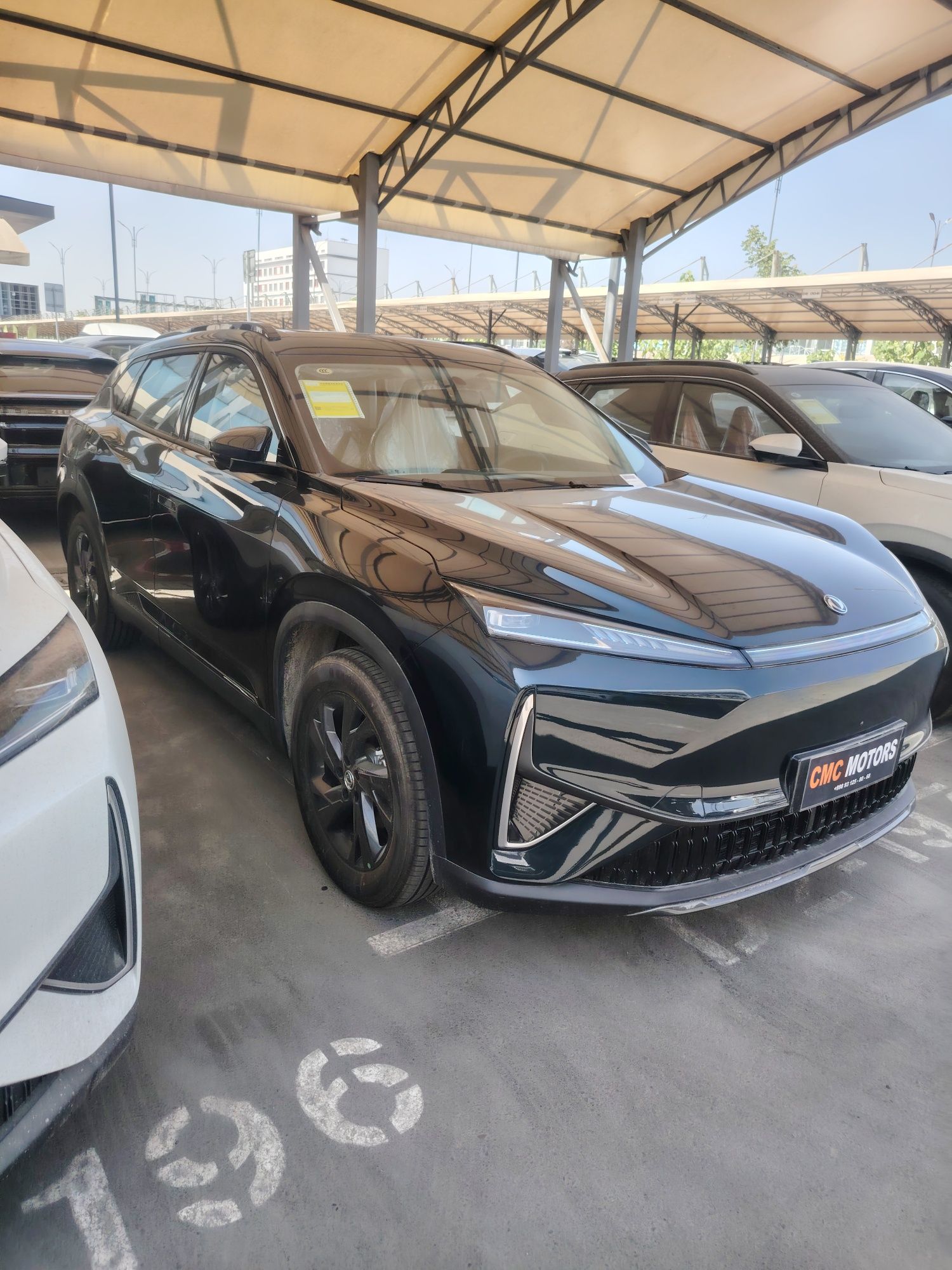Dongfeng Aelus L7 сотувда бор ок ранг в клра ранг