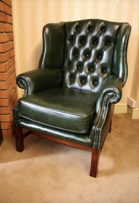 Кресло классическое руководителя