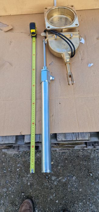 Cilindru hidraulic vidanja ridicare acționare clapeta pe baza de coman