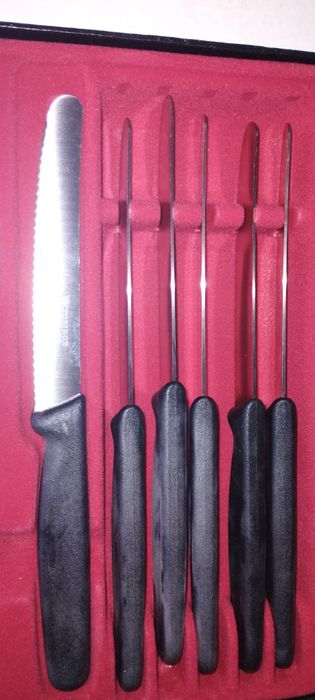 Комплект прибори за хранене Victorinox