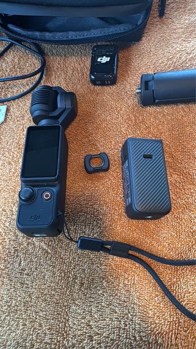 DJI Osmo Pocket 3, Creator Combo