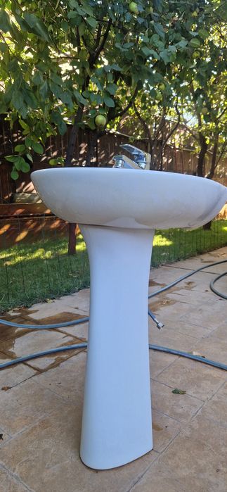 Chiuveta baie cu picior si baterie incluse