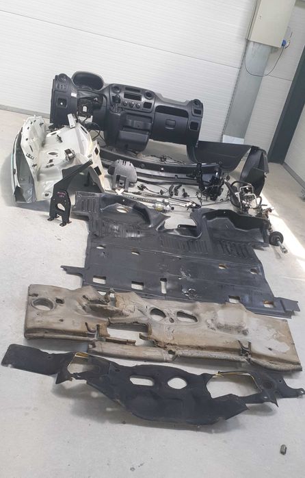 Kit schimbare volan pe stanga pentru Renault Master / Opel Movano 2.3
