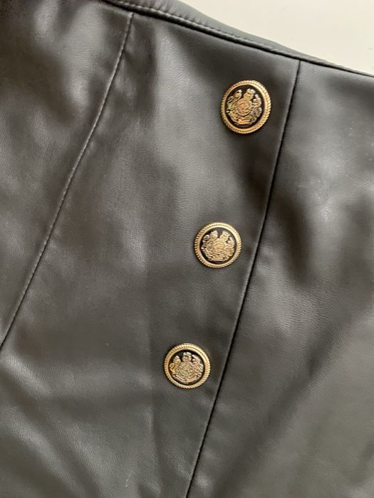 Кожени панталонки Zara