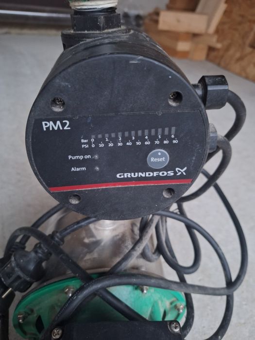 Центробежна водна помпа вило,пресостат грундфост PM2,Редуцит вентил