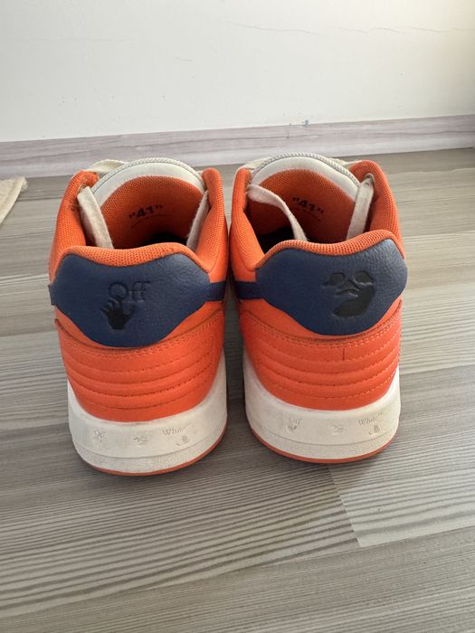 Vând teniși Off White mărimea 41