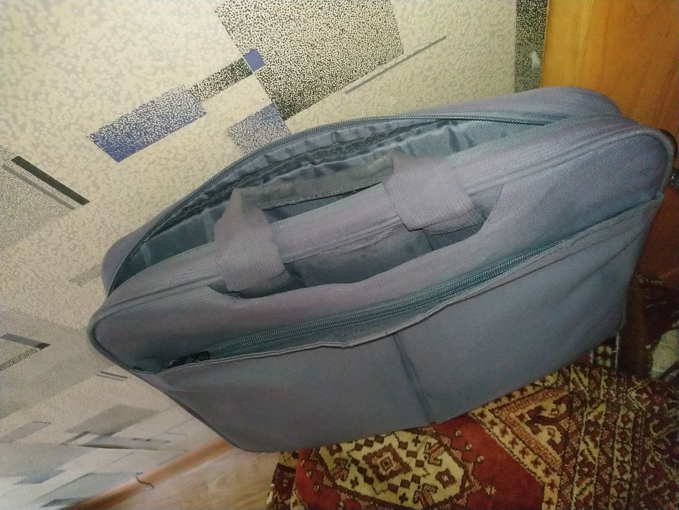 Продам сумку для Ноутбука