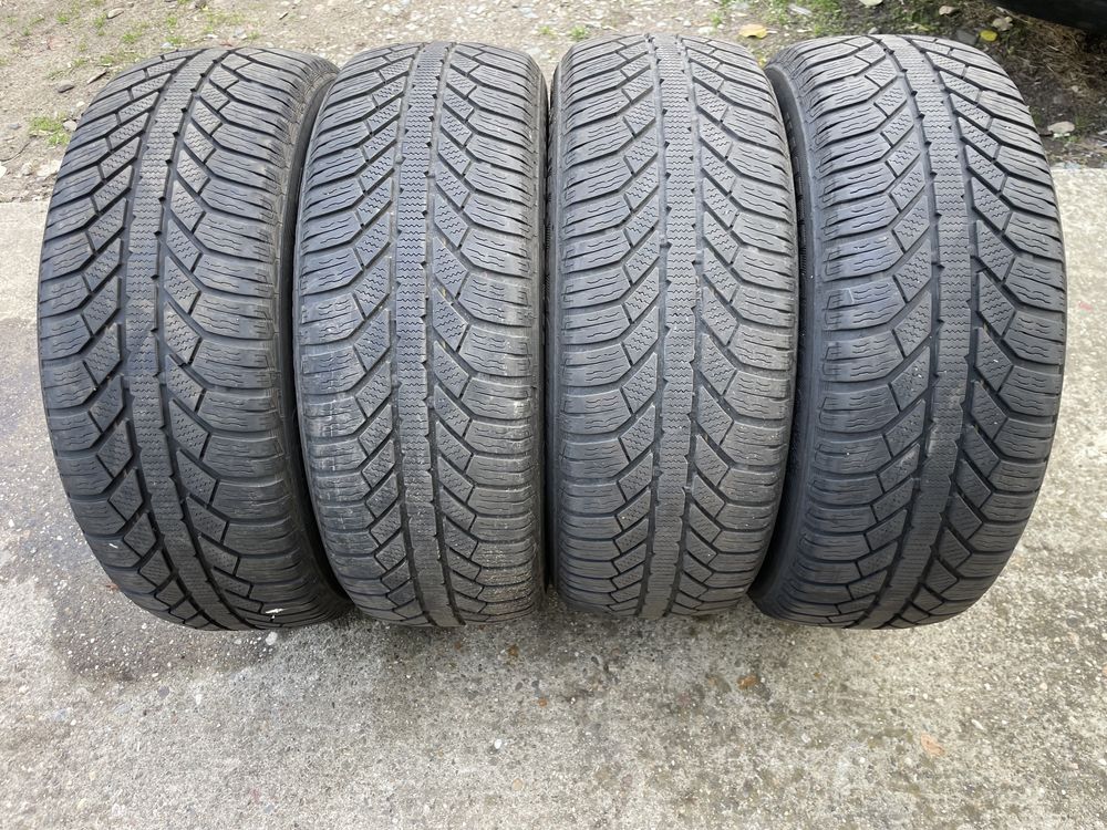 205/60 R16 4бр зимни гуми