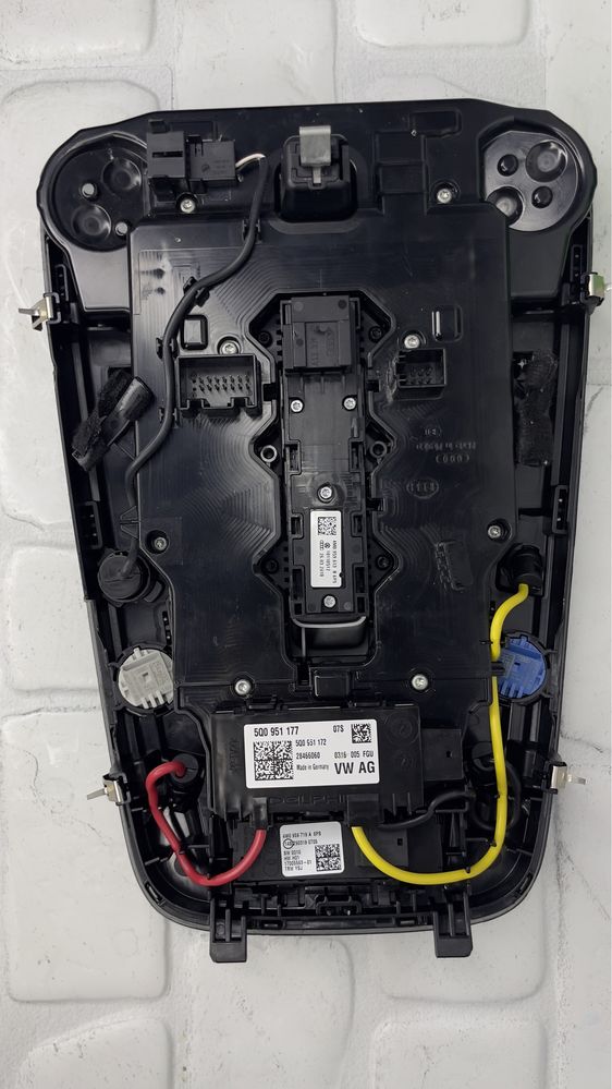 Плафон черен AUDI Q5 SQ5 80A947135AN