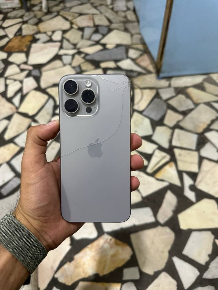 Iphone 15 Pro Max, Smart Watch sotiladi