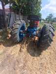 Vând tractor utb 445