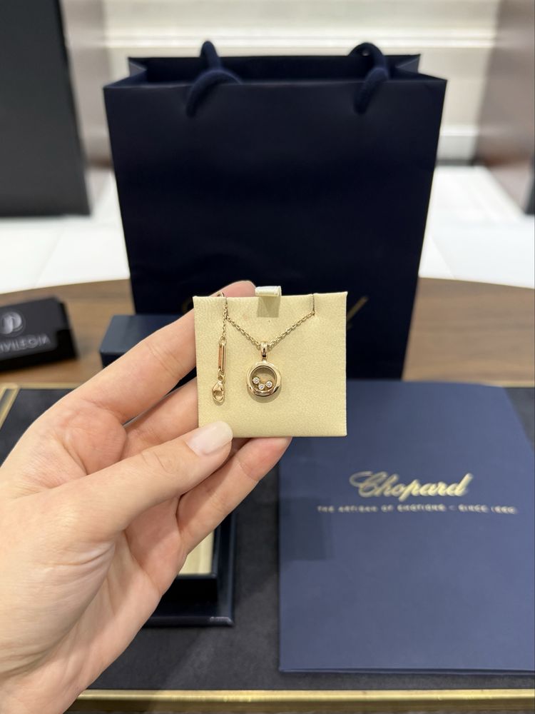 Подвеска Chopard Happy Diamonds Icons 79A018