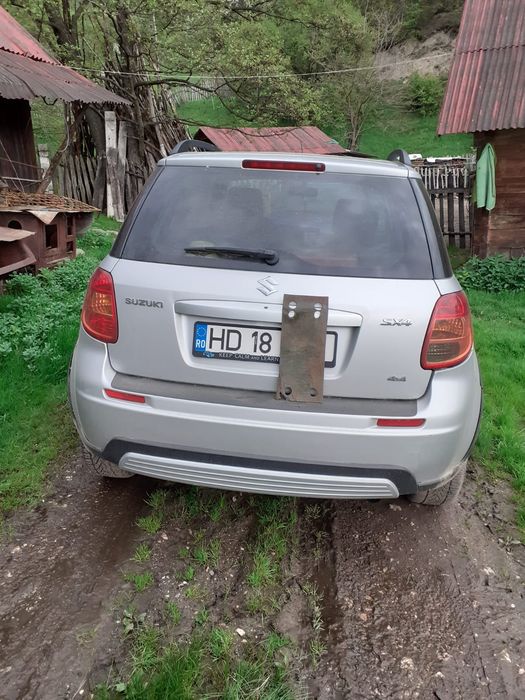 Vând suzuki sx4 4x4