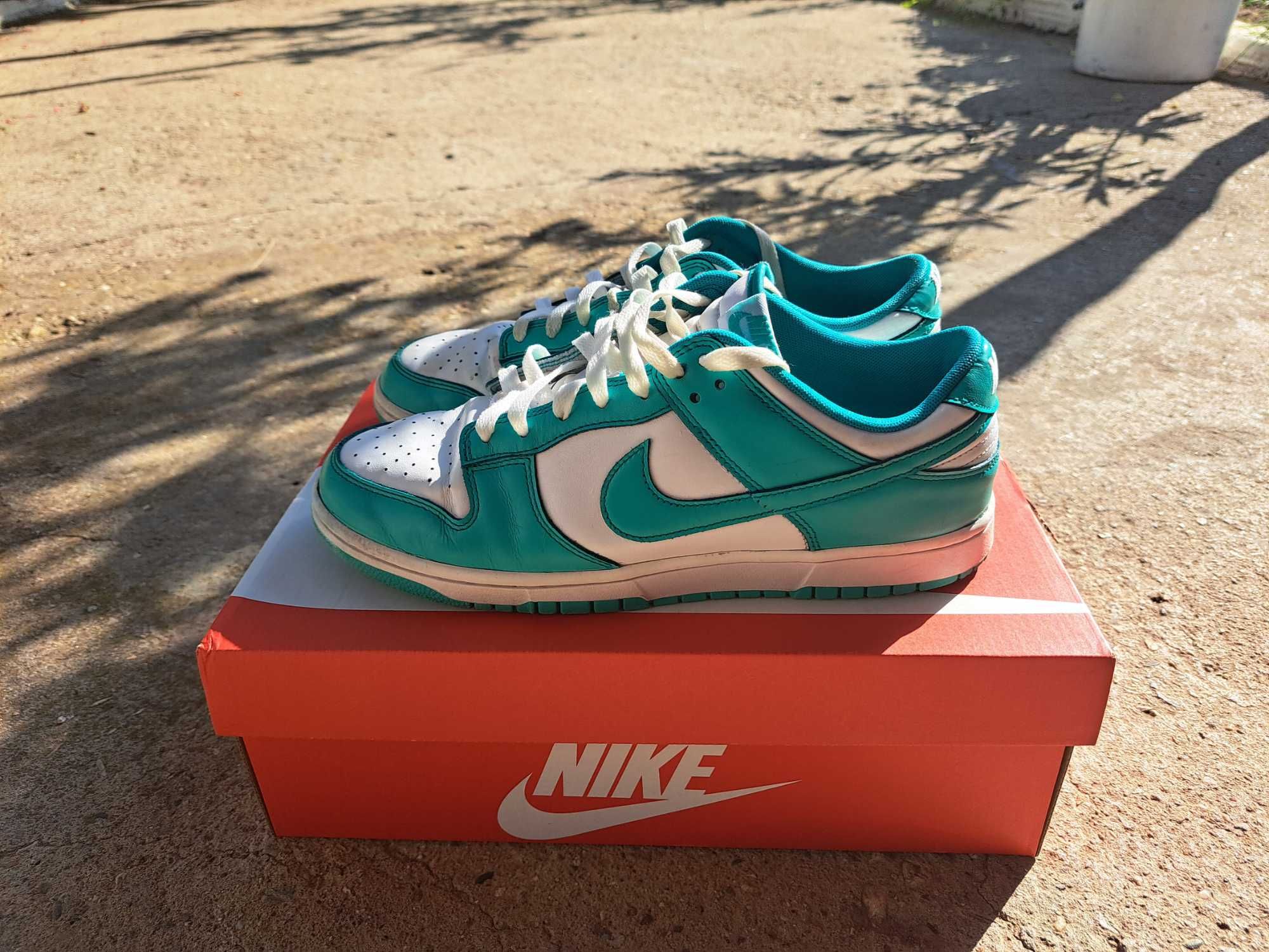 Обувки Nike  DUNK LOW