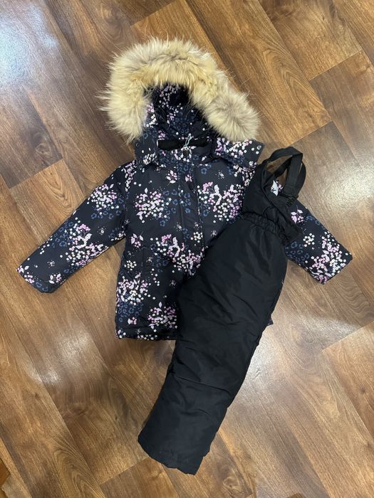 Продам зимний комплект на девочку