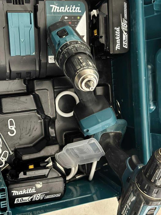 Продавам Акумулаторен Винтоверт и Бормашина Винтоверт Makita