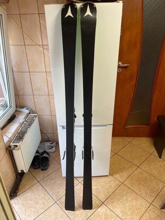 Schiuri  atomic rester x9 revroshock 175 cm model 2023-2024