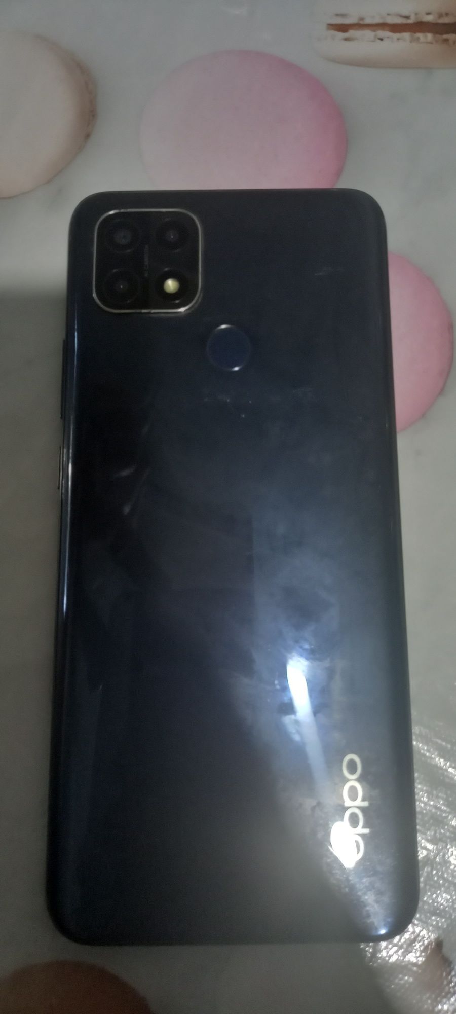 Oppo telefon sotiladi srochno