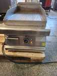 Grill electric horeca