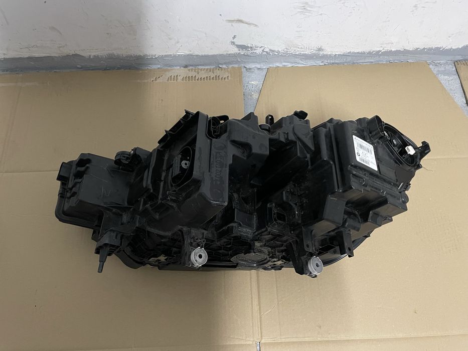 Far dreapta BMW X7 G07 Full LED LASER Original Europa