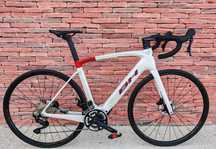 Cursiera electrica BH iRS1, Carbon, 2025