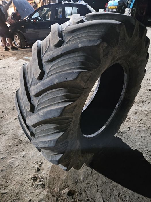 Cauciuc Tractor 17.9 R28