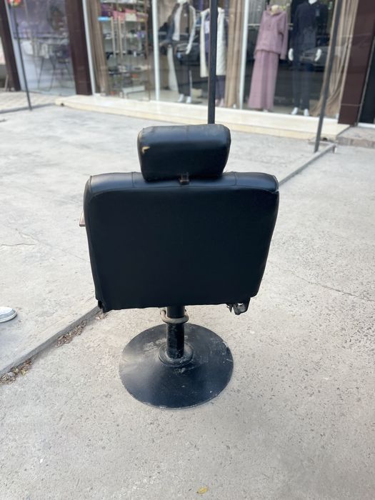 Кресло парикмахерская мужкой и женский