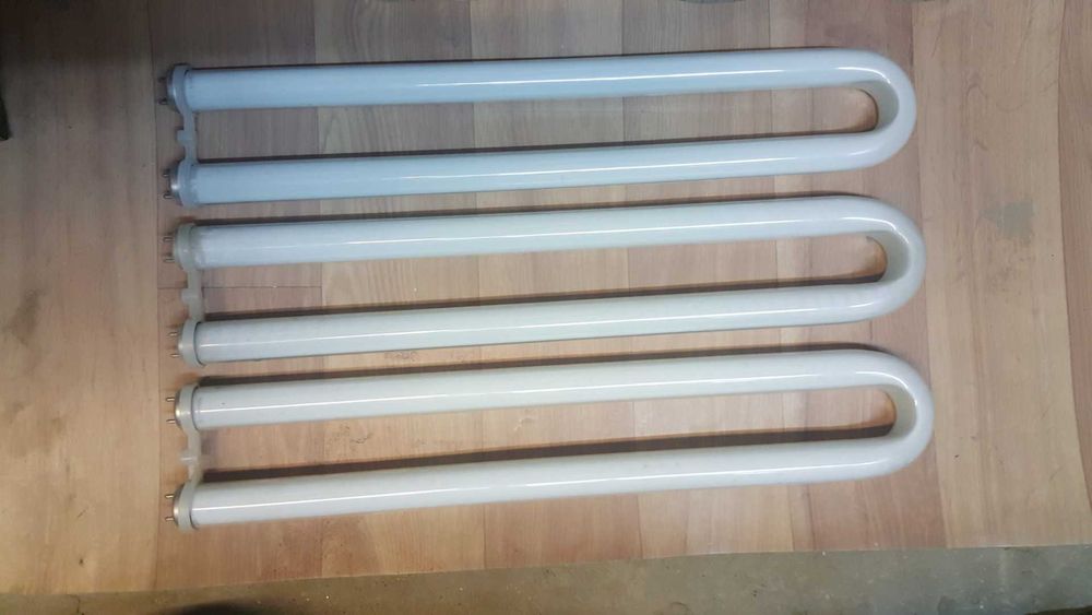 Лампы дневного света У-образные ЛБ-30.Отлично подходит акварастений