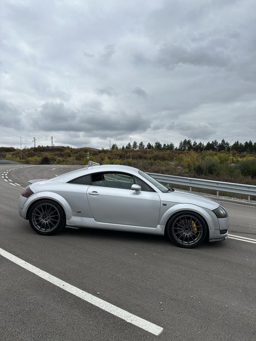 Audi TT 1.8T Performance Edition