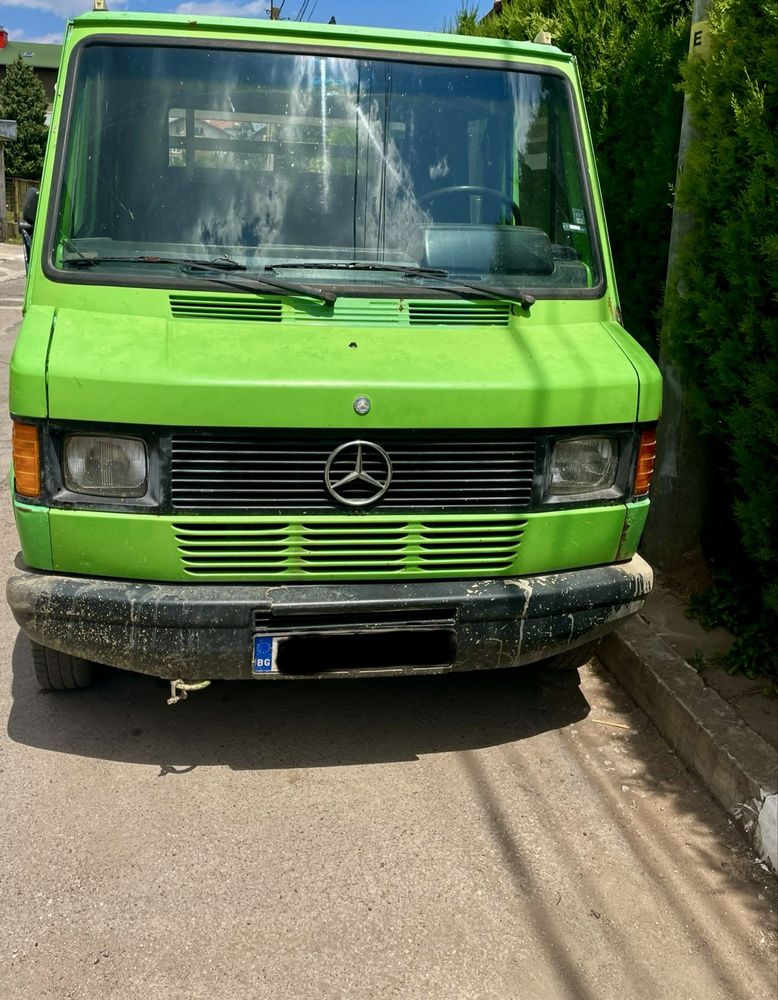 Mercedes бус тристранен самосвал
