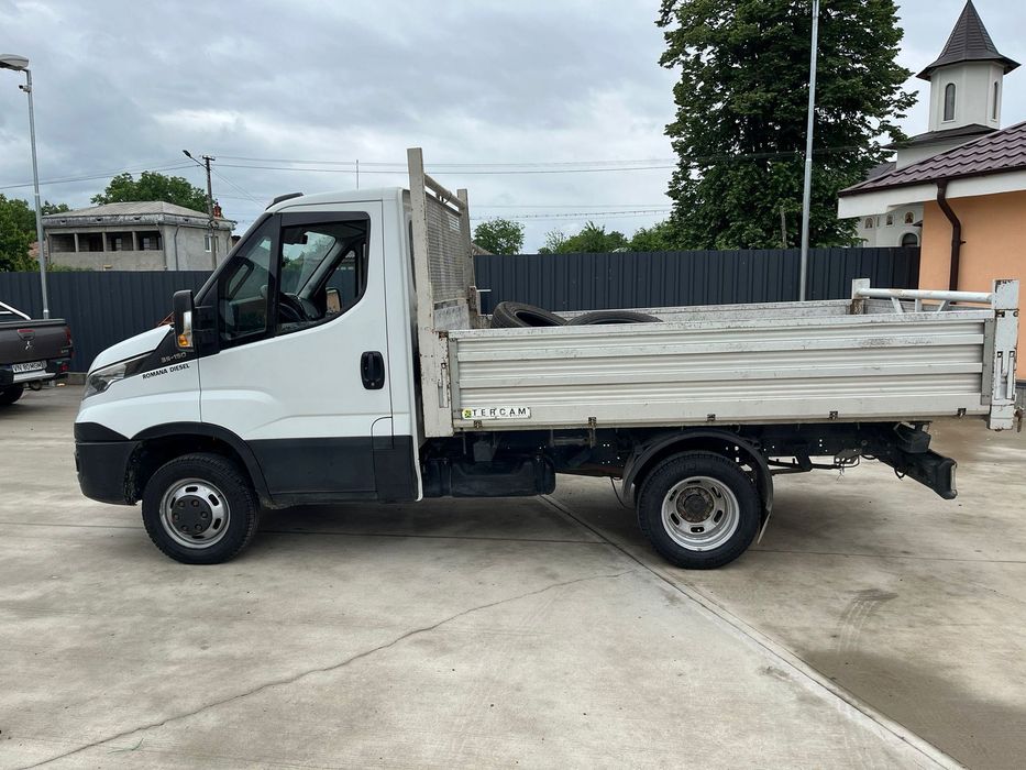 Iveco Daily 35C15 basculabil pe 3 parti, cat B, autoriz 3.5 t,