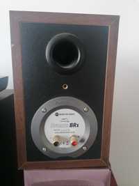 Sistem audio hi-fi Monitor Audio și Wharfedale, amplificator Yamaha