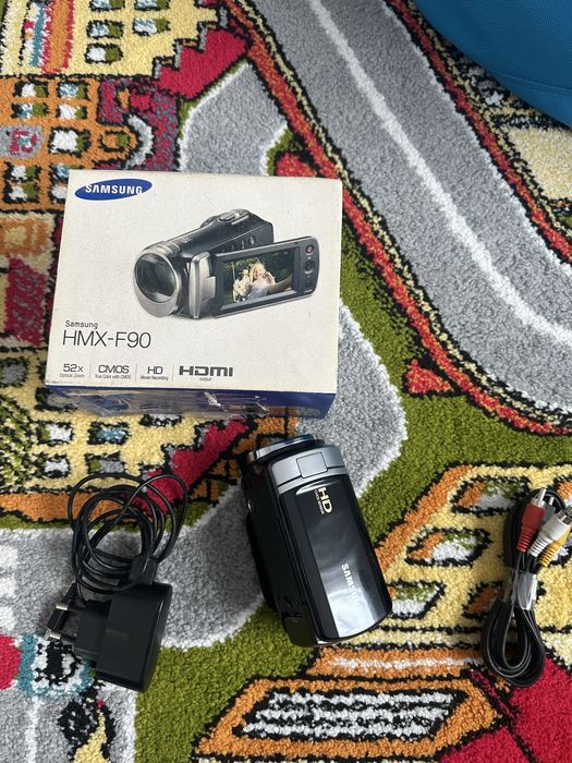 Vand camera Samsung HMX-F90