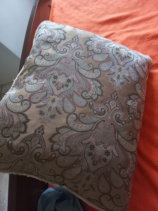 Декоративные подушки