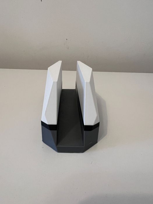 Suport Vertical Laptop Printat 3D