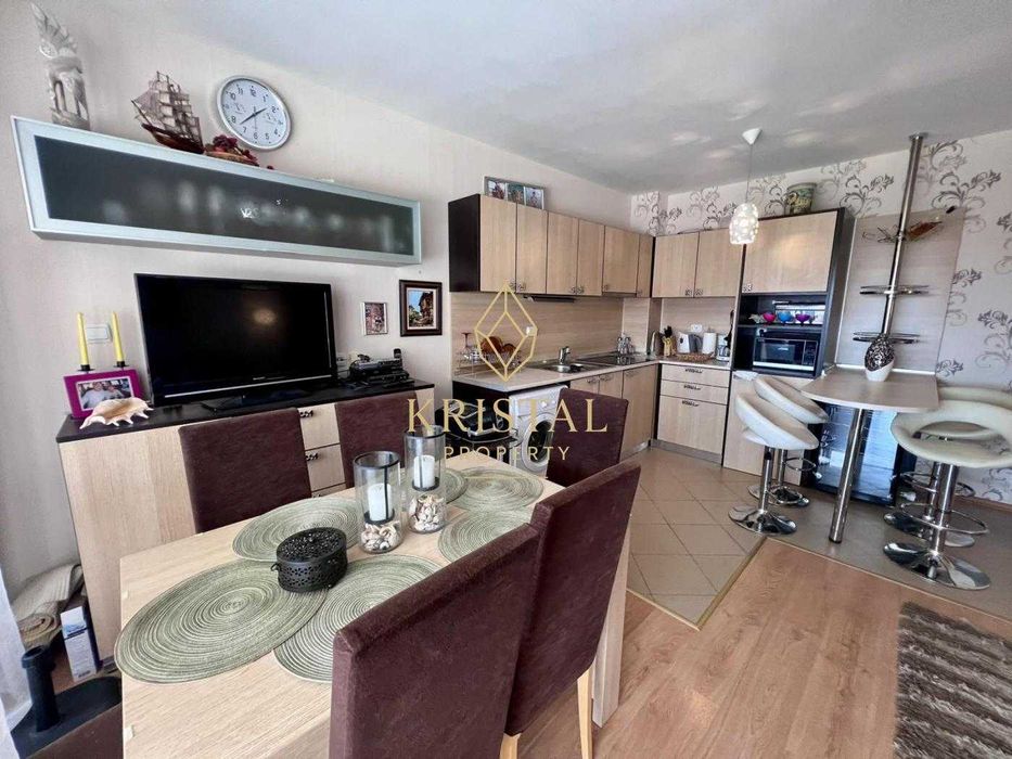 Продава се Двустаен апартамент в к.к. Слънчев бряг - 71 кв.м за 1015 €/кв.м - Снимка #3