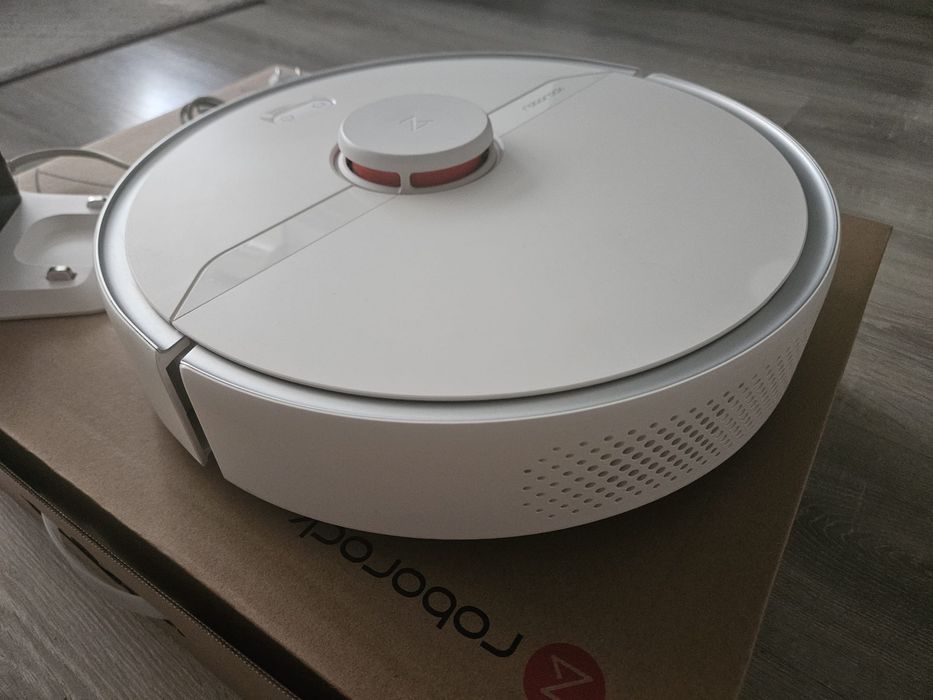 Roborock S6 Pure Aspirator Robot 5200 mAH Alb